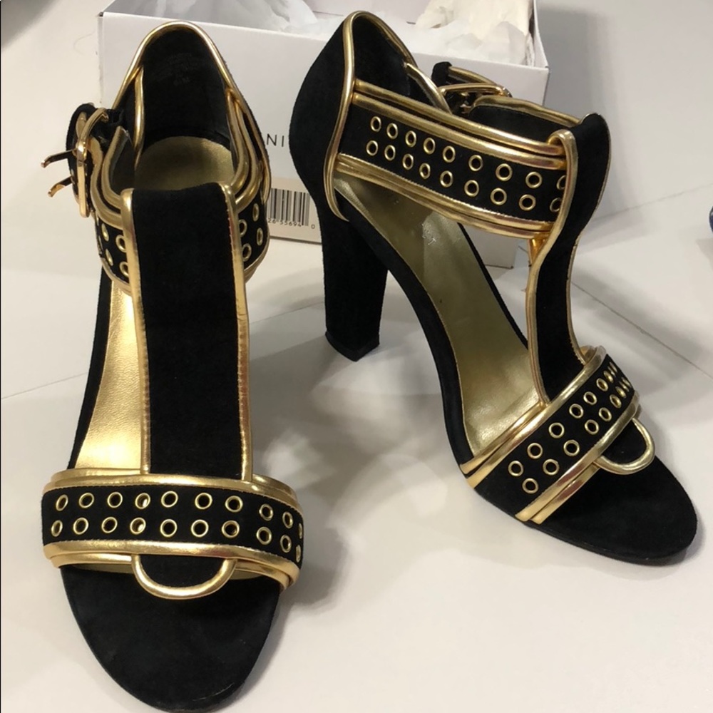 Nine West heel